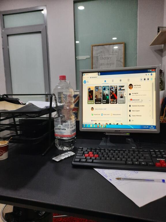 Office for rent 27000 lek 2nd floor policy directorate Tirane