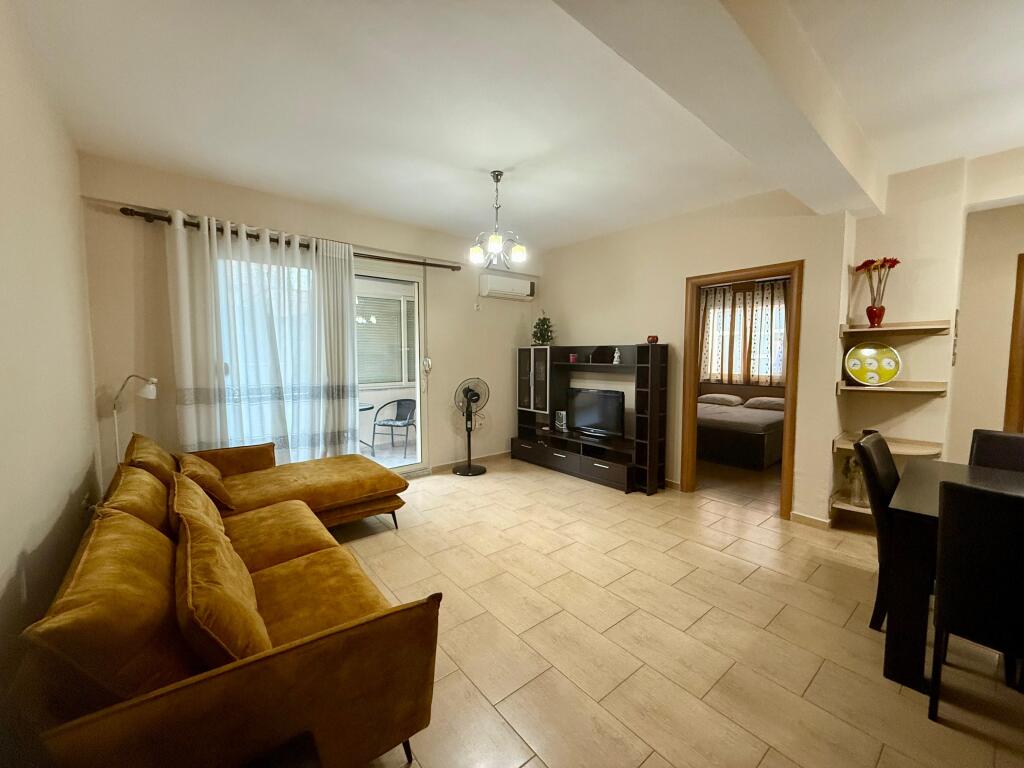FOR RENT 1+1 APARTMENT SELITE ABOVE THE OVERPASS