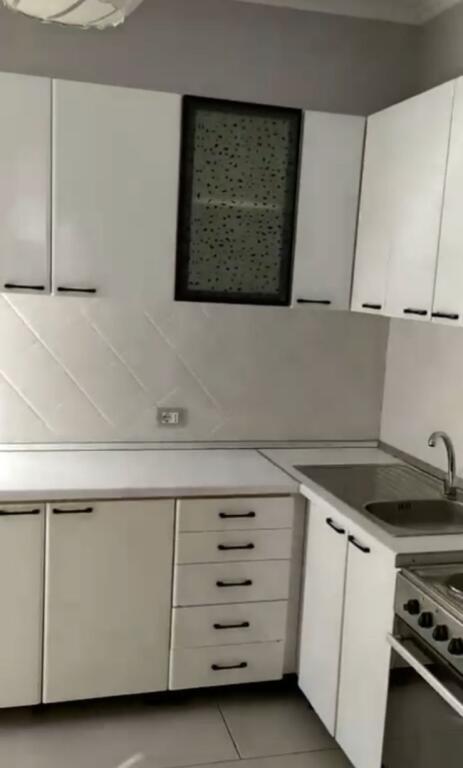 Jepet me qera apartament 1+1 Myslym Shyri 600 Euro!