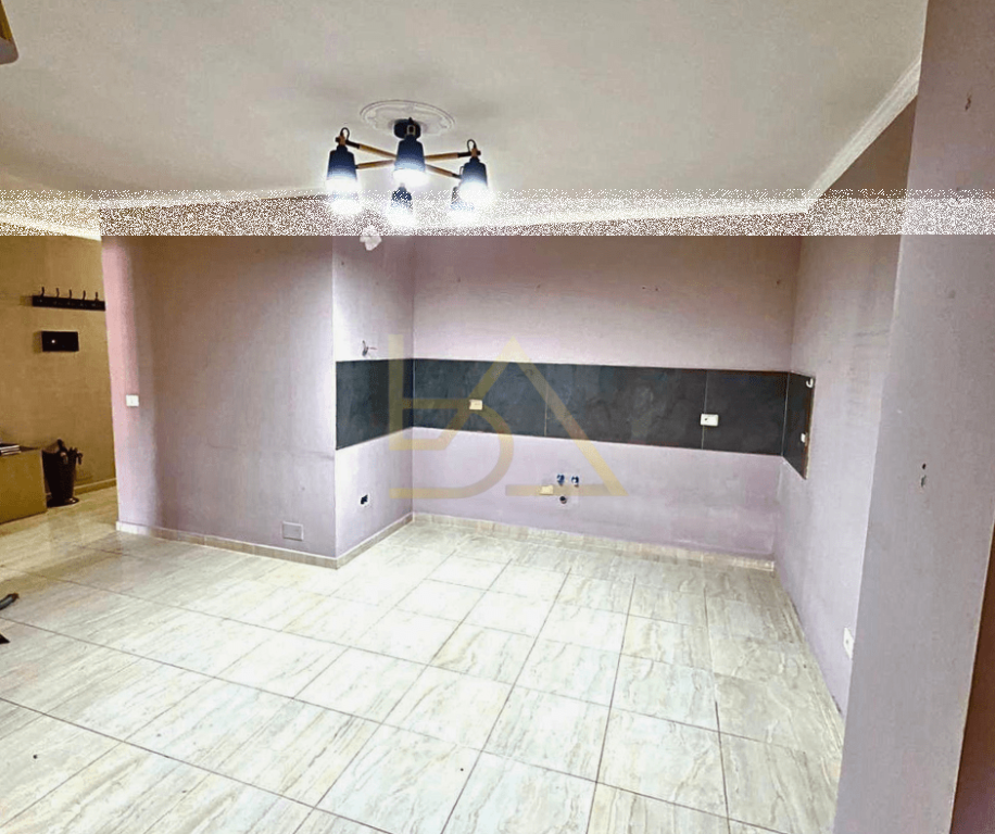 Shitet Apartament – Kopshti Botanik, Tiranë