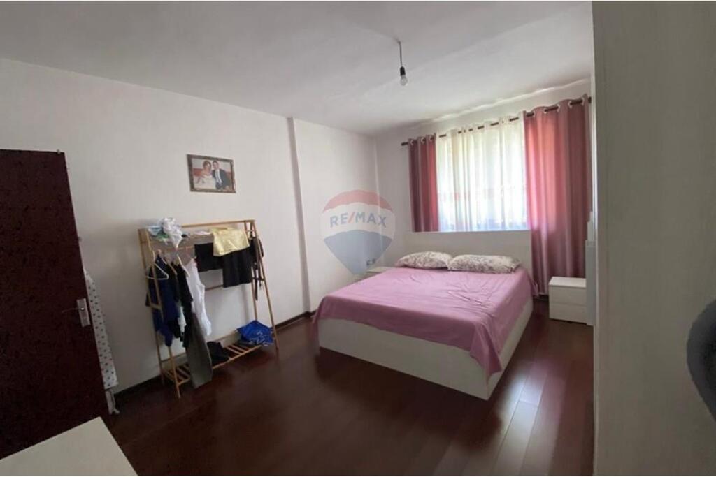 Apartament - Për Shitje - Laprakë