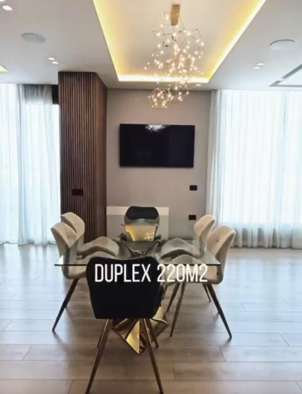 Duplex in affitto