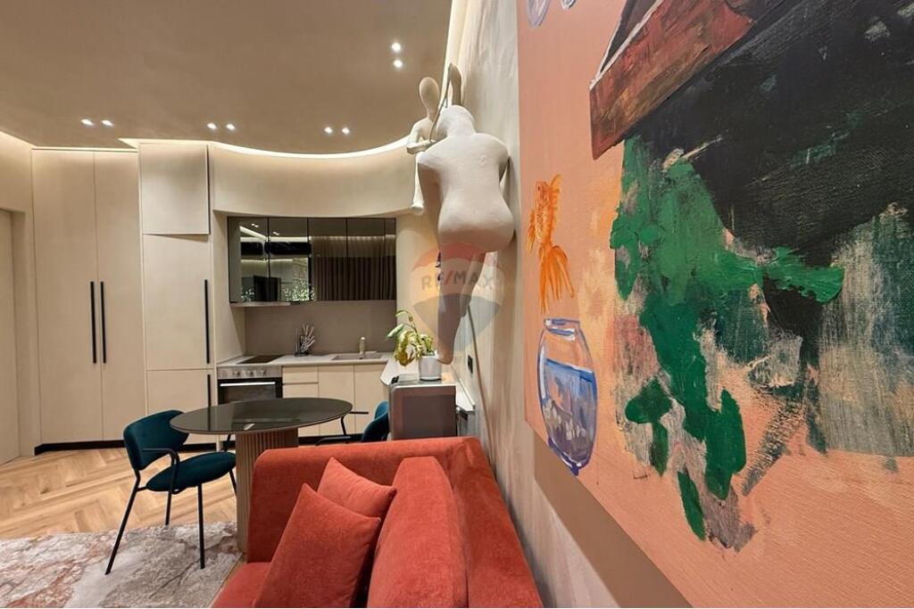 Apartment - For Rent - Square 21