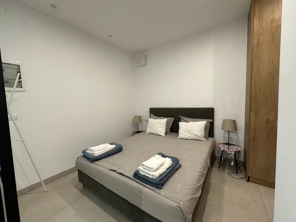 Studio apartment for rent in Myslym Shyr