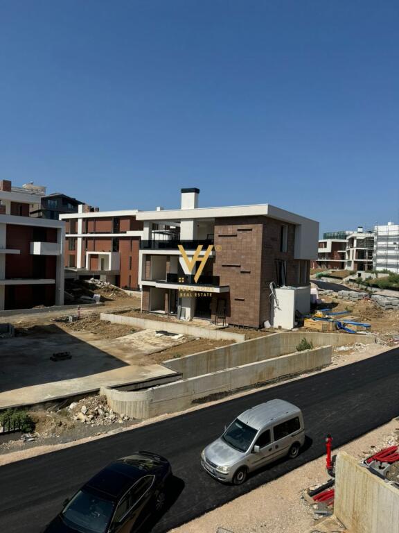 SHITET APARTAMENT 2+1+2 NE MJULL BATHORE 295.000 EURO