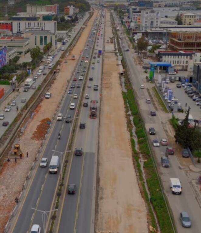 Land+warehouse for sale Tr-Dr Highway