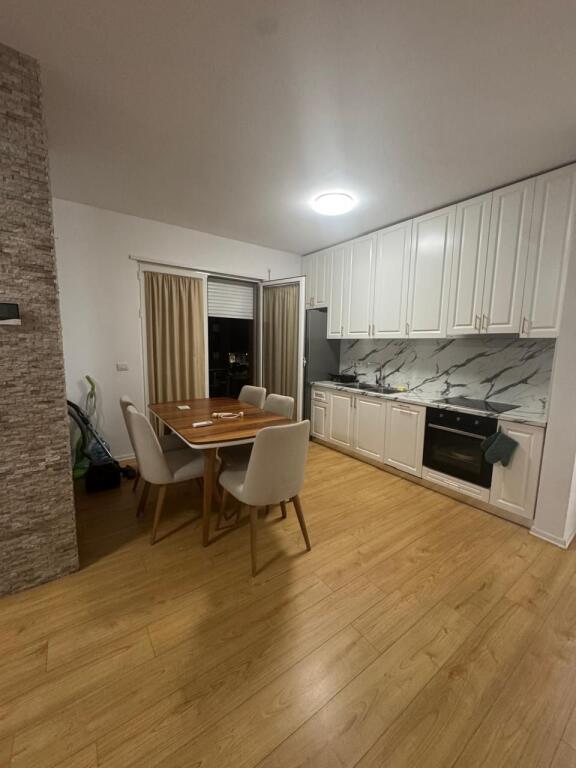 📍 Location: Tirana, Astir – New Ring, Teodor Keko street 🏢 Type: Apartment for rent 🛋️ Description:  • 1+1 apartment, with an area of about 81 m²  • Located on the second floor of the building  • The building has an elevator and is equipped with a chiller system  • The apartment is newly furnished  • It has two balconies: one at the kitchen and one at the bedroom  💰 Price: 600 € per month