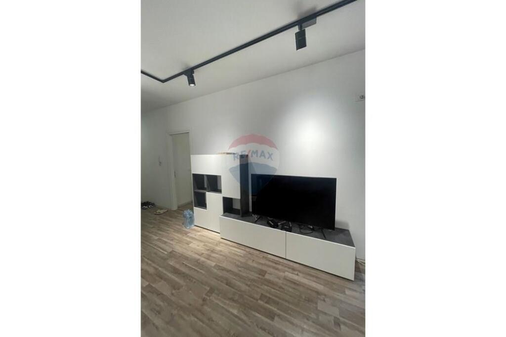 Appartamento - In Vendita - Nuovo Mercato Elettrico, Tirana