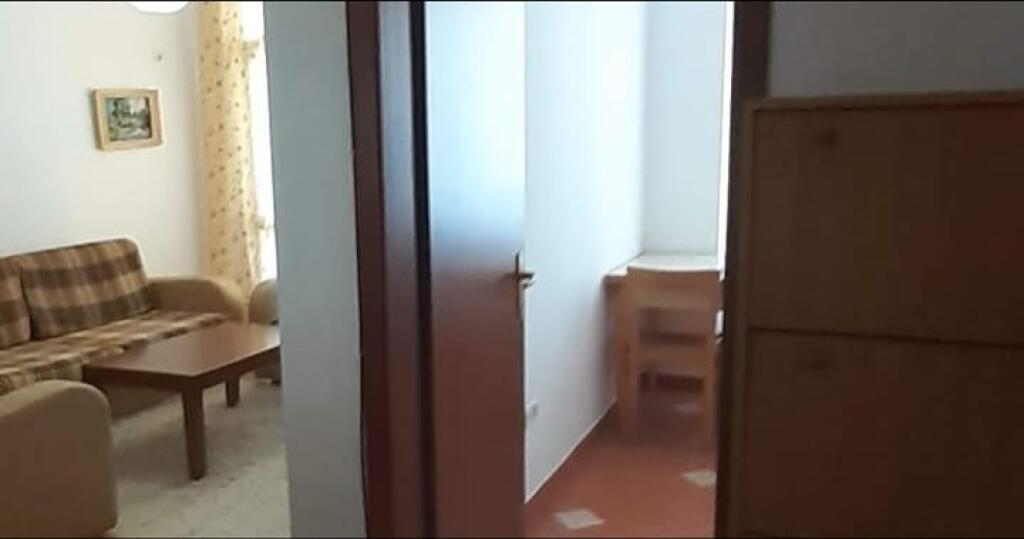 🏢 Appartamento 2+1 in affitto su Viale Gjergj Fishta, vicino al Tribunale!
