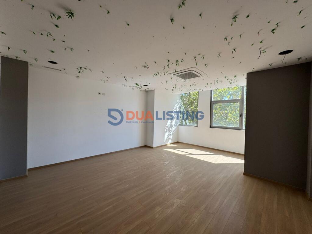 Office for rent 384m2 in Ali Dem!