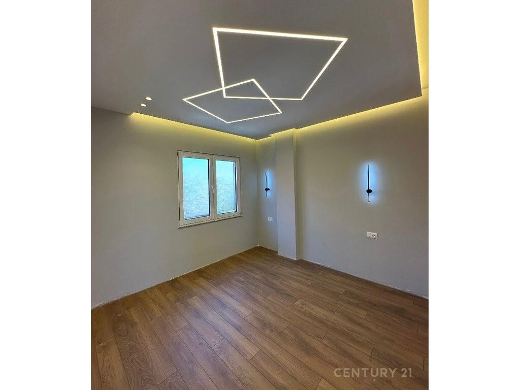 Apartment 2+1 for rent at Kodra e Priftit near Venue