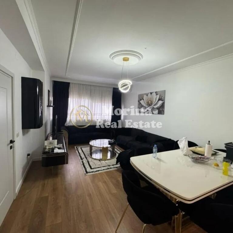 Shitet Apartament 2+1, Porcelan, 155,000 Euro.