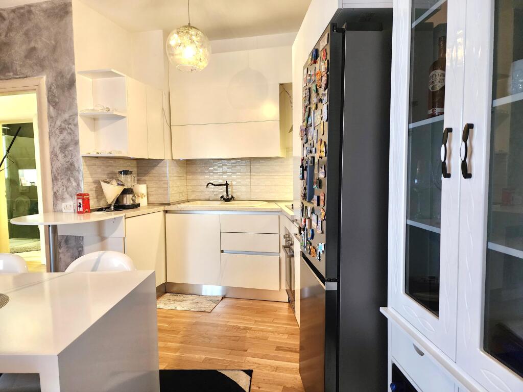 🔥In Affitto: ✨Moderno: 2+1+2wc ( Astir - Blv. i Ri ) k4, Pllt i Ri - Arredato || 600€/Mese ||✨