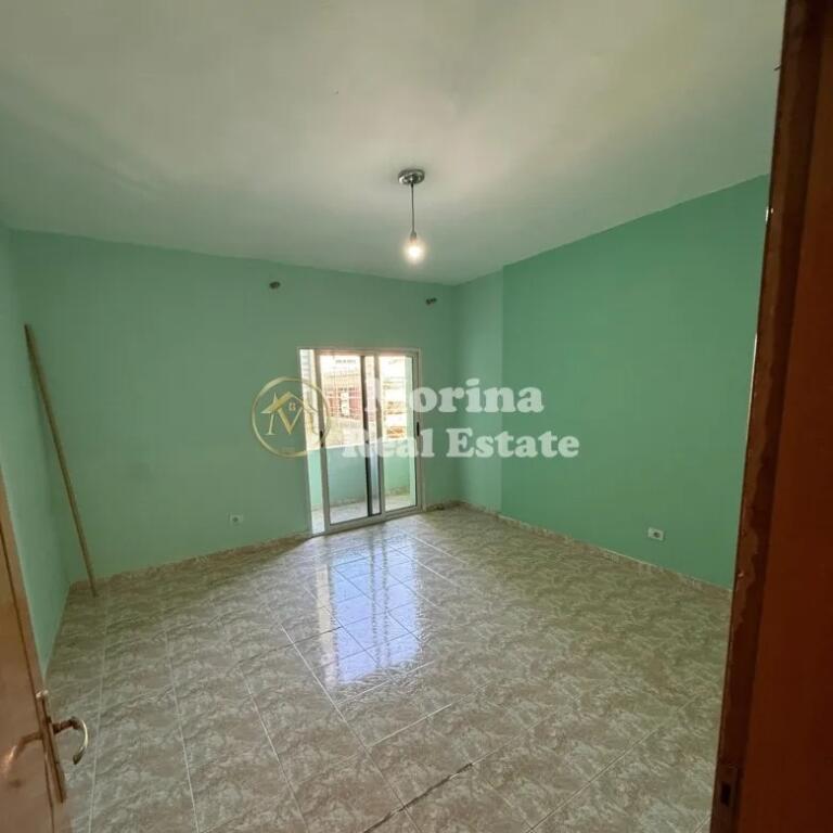 Shitje, Apartament 3+ 1, te Komuna e Parisit, Cmimi 248000 Euro