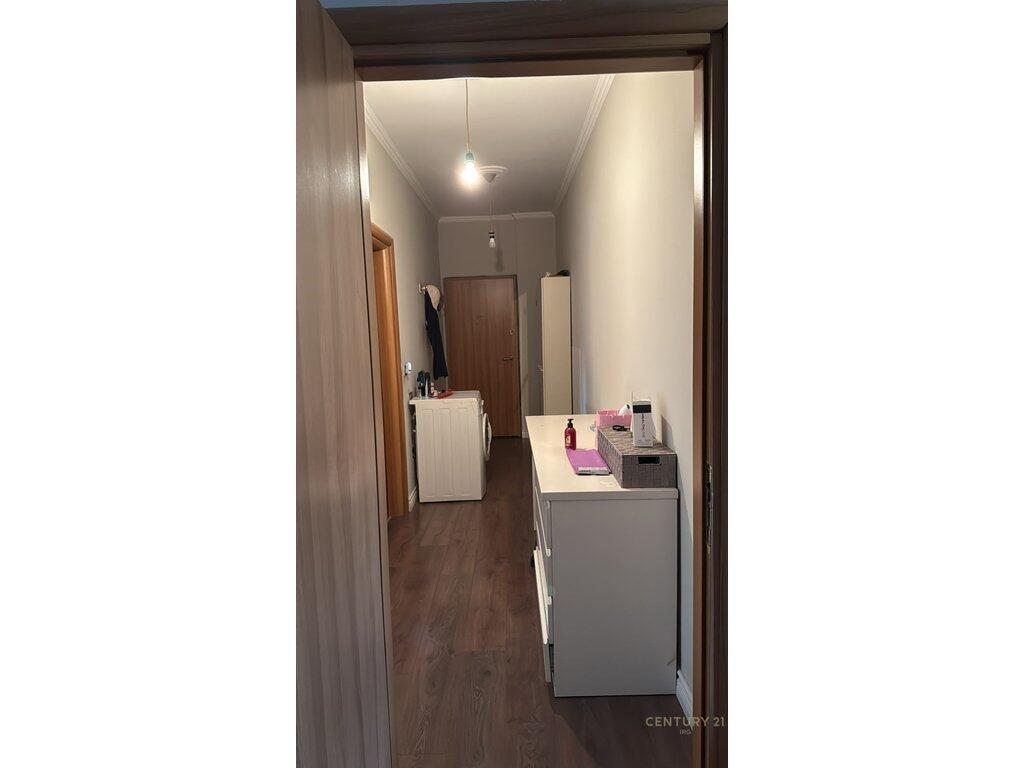 SHESIM APARTAMENT 1+1 PERBALLE MATERNITETIT TE RI!