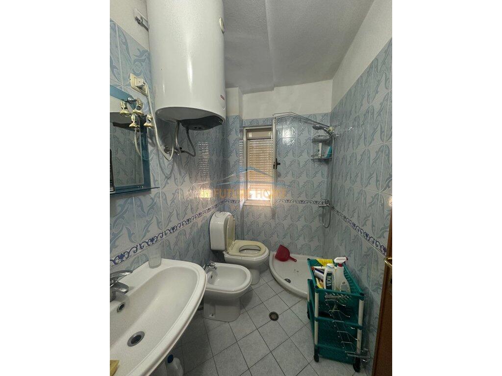 Affitto, Appartamento 1+1, Via Bardhyl, Tirana