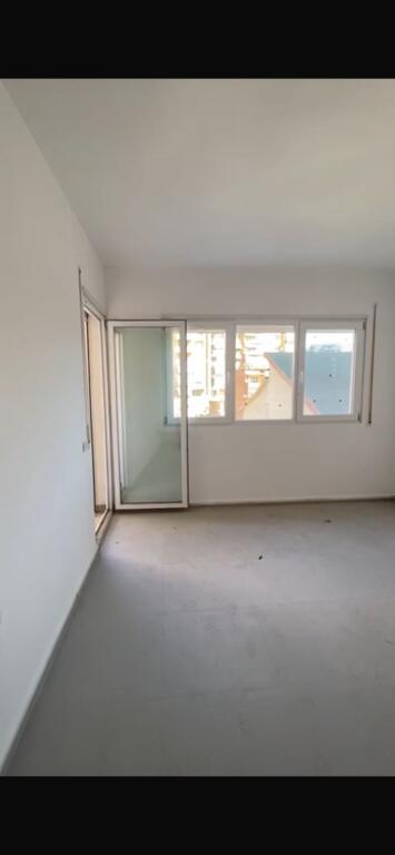 In vendita, Appartamento 1+1, Pazari i Ri, Tirana.