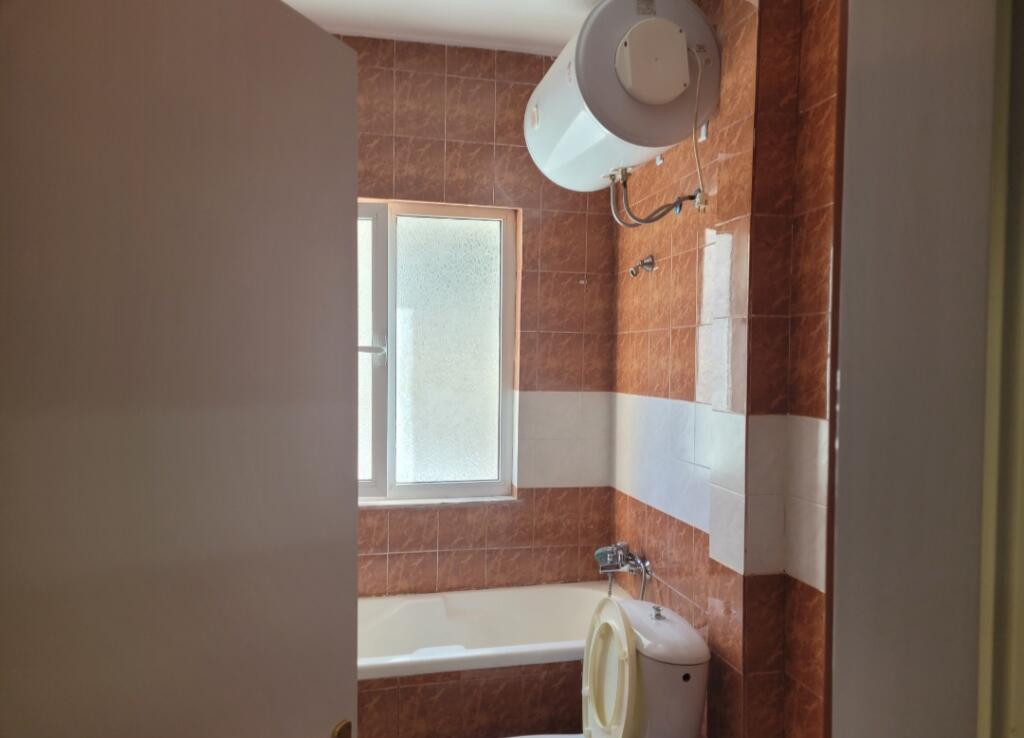 Jepet me qera apartament  1+1 sheshi willson