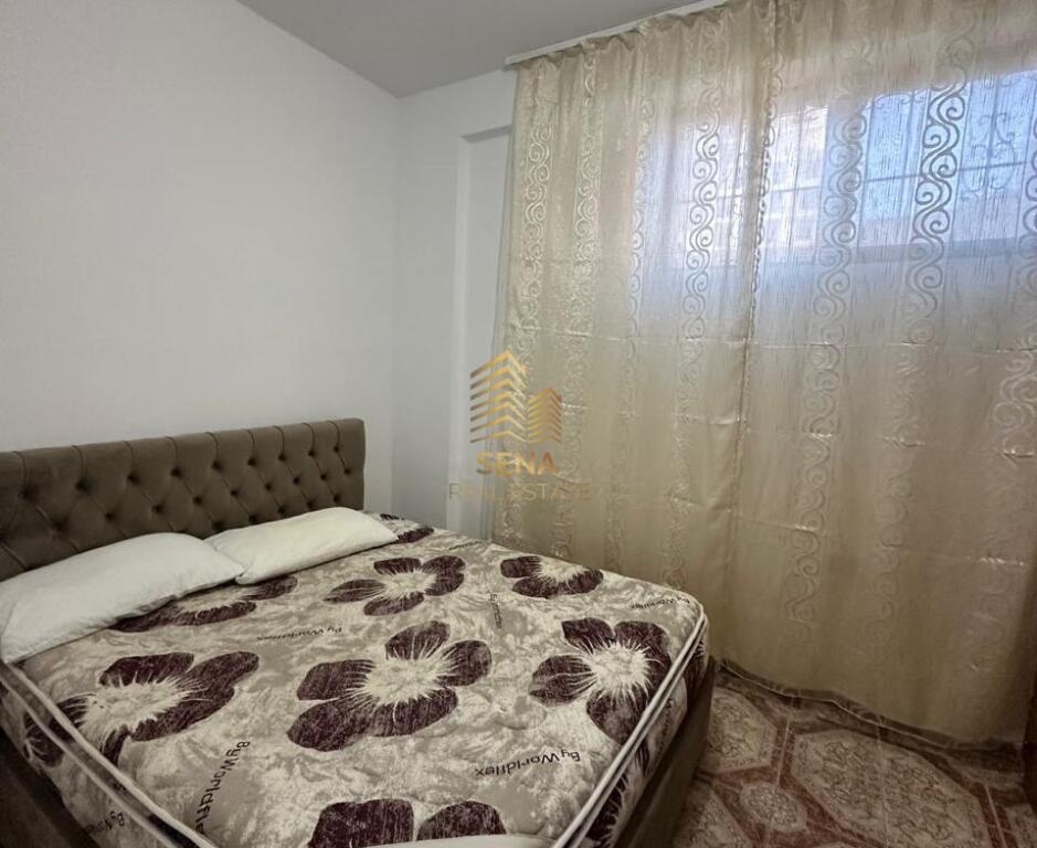 Rent, Private Entrance, 1+1, Paris Commune, 400 Euro/Month
