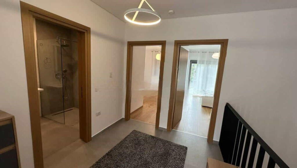 Villa a 2 piani in affitto presso Olive Grove Residence (ID BV22501) Tirana
