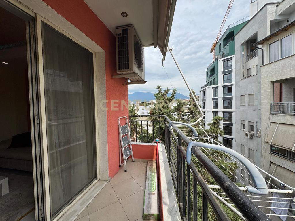 RENT, APARTMENT 2+1+PARKING, PARIS COMMUNE!