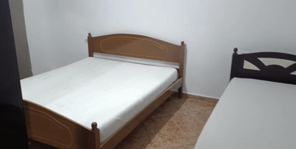 Affittasi 2+1+1 COMMISSARIATO N. 4 prezzo: 500 mila lek