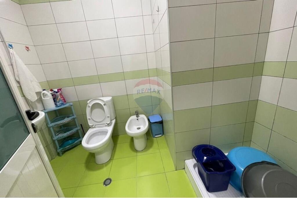 Apartament - Për Qira - Rruga Teodor Keko