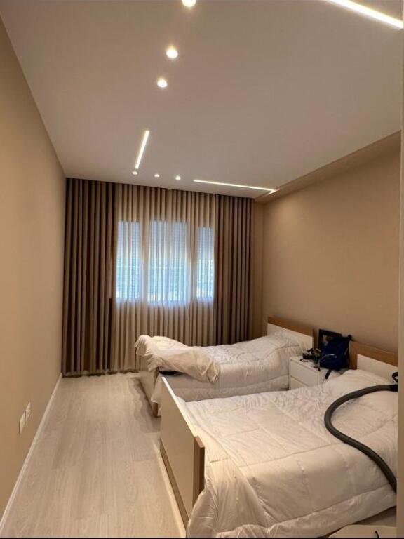 Complesso River Residence, appartamento in affitto, 2+1+2, arredato. 80.000 LEKE