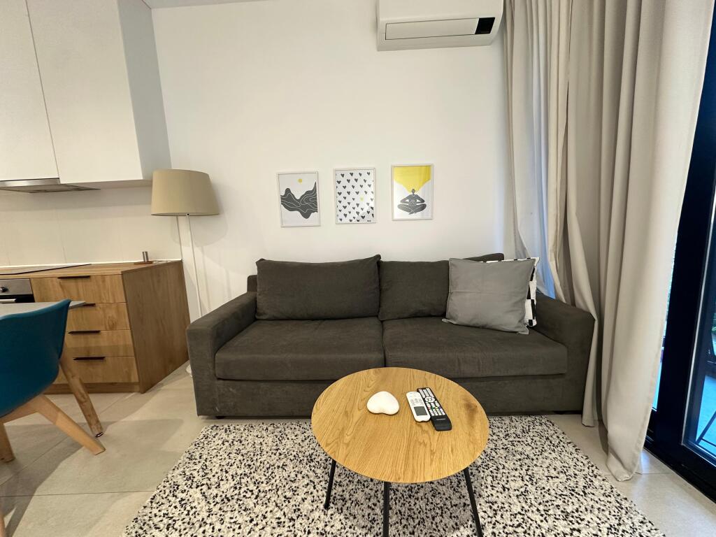 Studio apartment for rent in Myslym Shyr