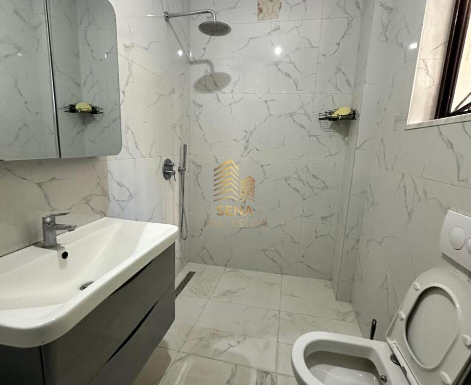 Rent, Private Entrance, 1+1, Paris Commune, 400 Euro/Month