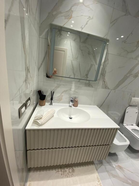 APARTAMENT 3+1+2 NE SHITJE - KOMPLEKSI TURDIU