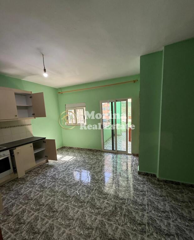 Shitje, Apartament 3+ 1, te Komuna e Parisit, Cmimi 248000 Euro