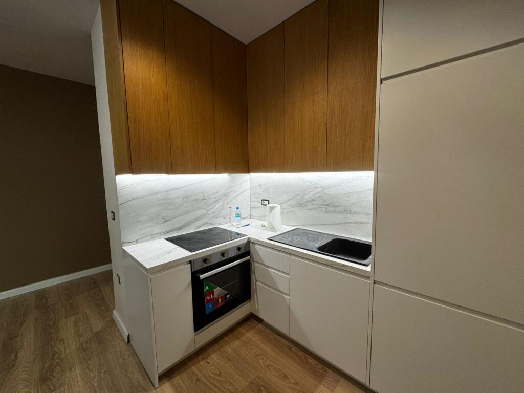 🏡 Jepet me Qira Apartament 1+1 – Kodra e Diellit (pranë Big Market)