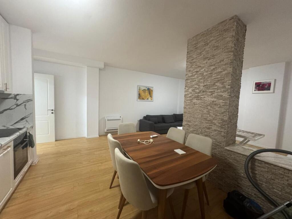 📍 Location: Tirana, Astir – New Ring, Teodor Keko street 🏢 Type: Apartment for rent 🛋️ Description:  • 1+1 apartment, with an area of about 81 m²  • Located on the second floor of the building  • The building has an elevator and is equipped with a chiller system  • The apartment is newly furnished  • It has two balconies: one at the kitchen and one at the bedroom  💰 Price: 600 € per month
