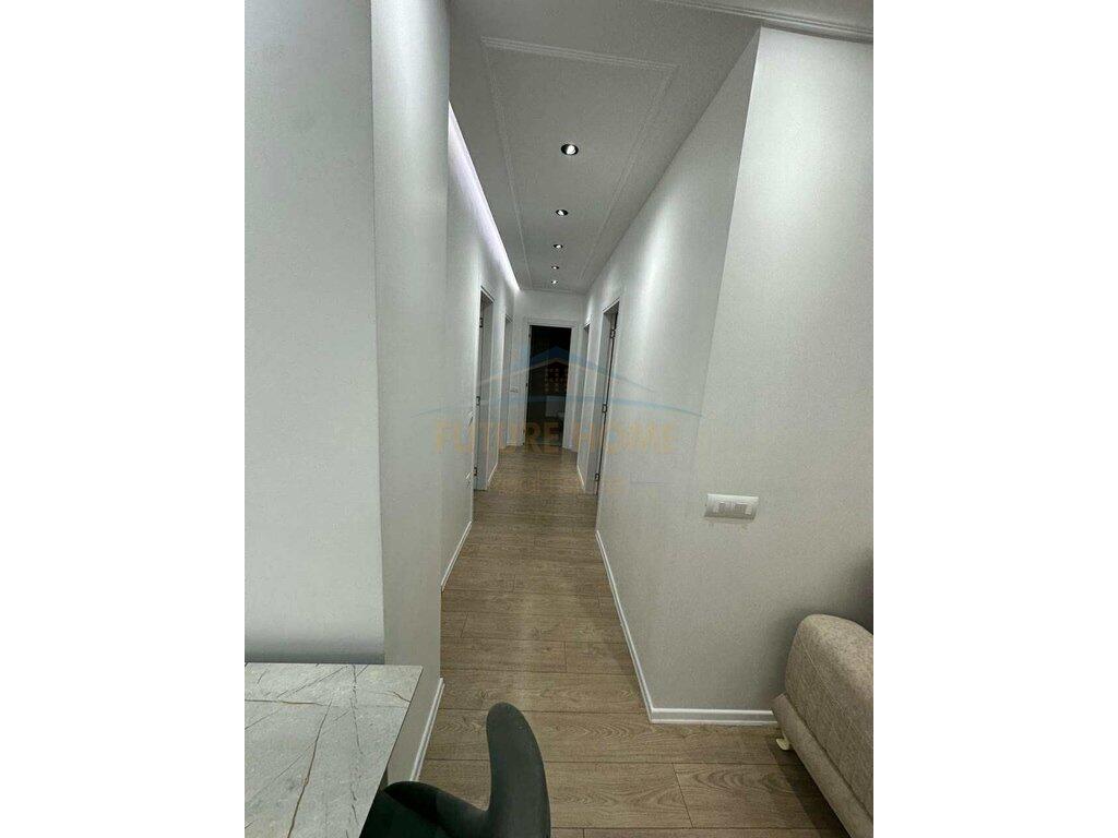 Apartament 3+1+2 , per shitje Tek Oasis Residence