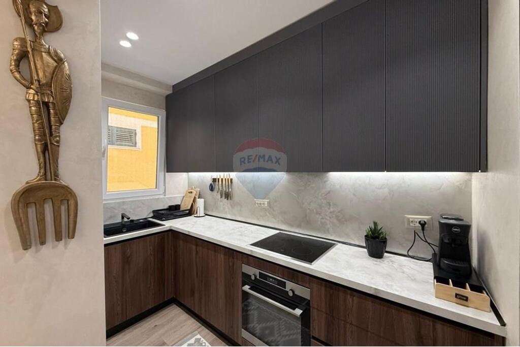 LIQENI I THATE, APARTAMENT 2+1 PER SHITJE