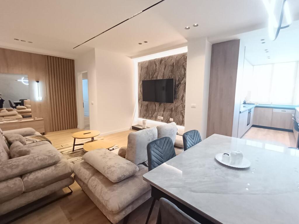 3+1 apartment for rent on Kavaja Street