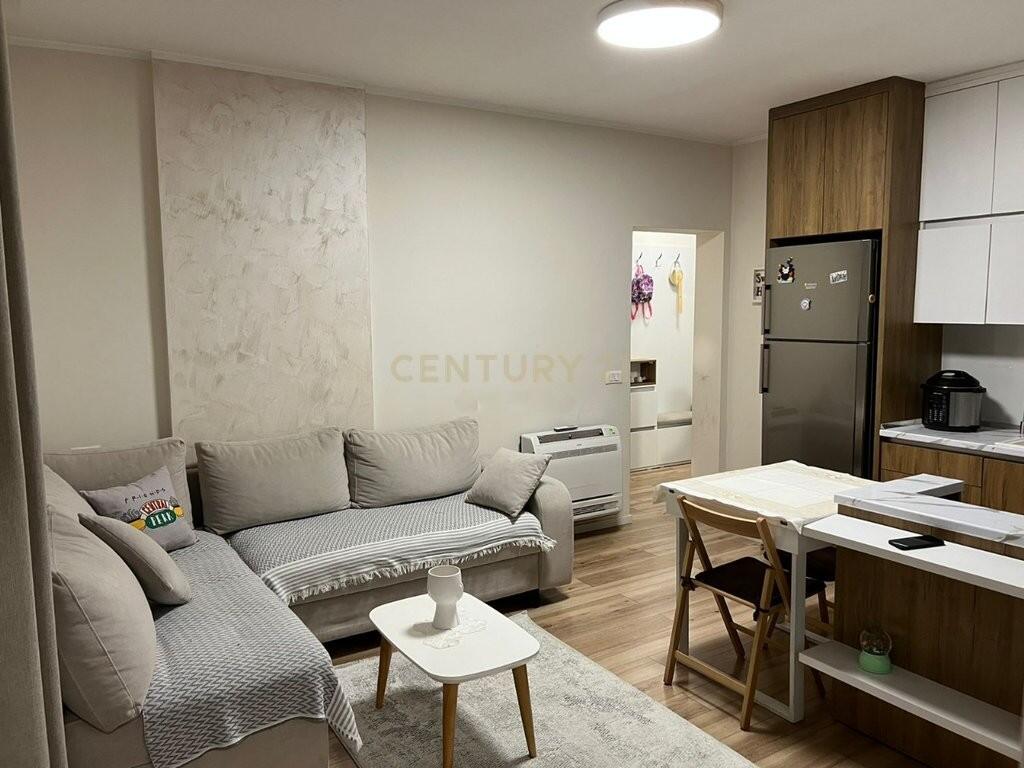 SHITET SUPER APARTAMENT 1+1 TEK KOMPLEKSI DELIJORGJI