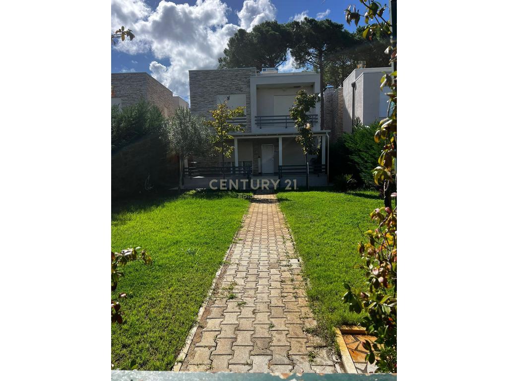 Villa for Rent in Lalëzi Bay