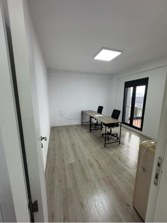 For Rent – Office Space on Elbasani Street