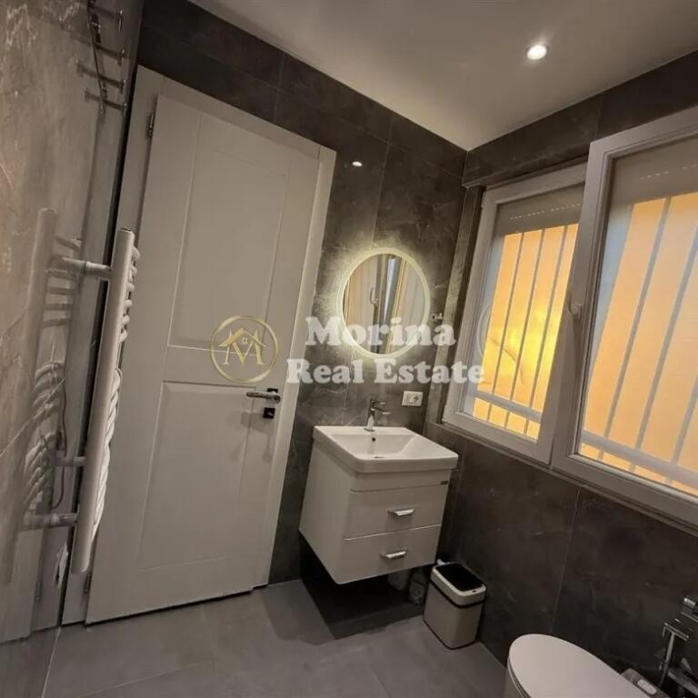 Qera, Apartament 2+1+2+PARKIM,Kompleksi Malajzian, 800 euro/muaj