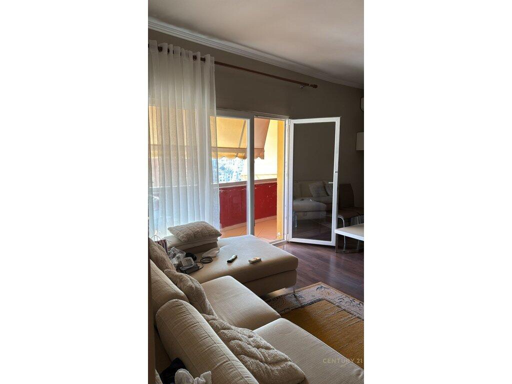 SHESIM APARTAMENT 1+1 PERBALLE MATERNITETIT TE RI! 148,000 €