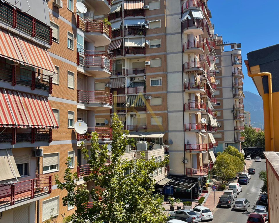 Shitet Vilë 3-Katëshe – Don Bosko, Tiranë