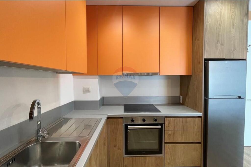 Apartament 1+1 ne shitje prane Qendres!