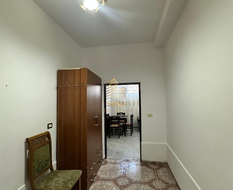 Rent, Private Entrance, 1+1, Paris Commune, 400 Euro/Month