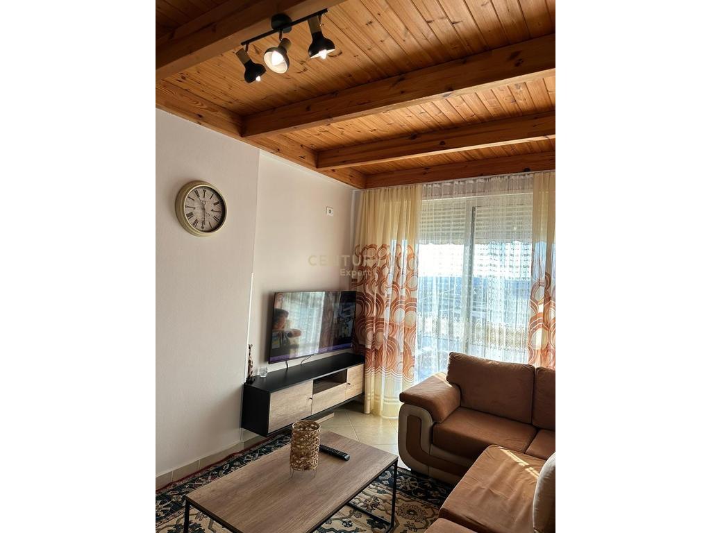 DUPLEX APARTMENT FOR RENT ON SHEFQET KUKA STREET, FRESK!
