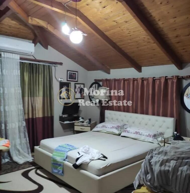 Shitet Vile 4 kateshe, te Rruga Hoxha Tahsim, 1000000 Euro