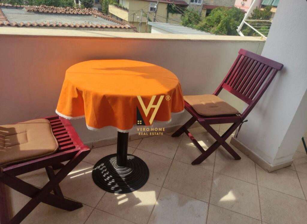 AFFITTASI APPARTAMENTO 2+1 IN VIA SIRI KODRA 600 EURO