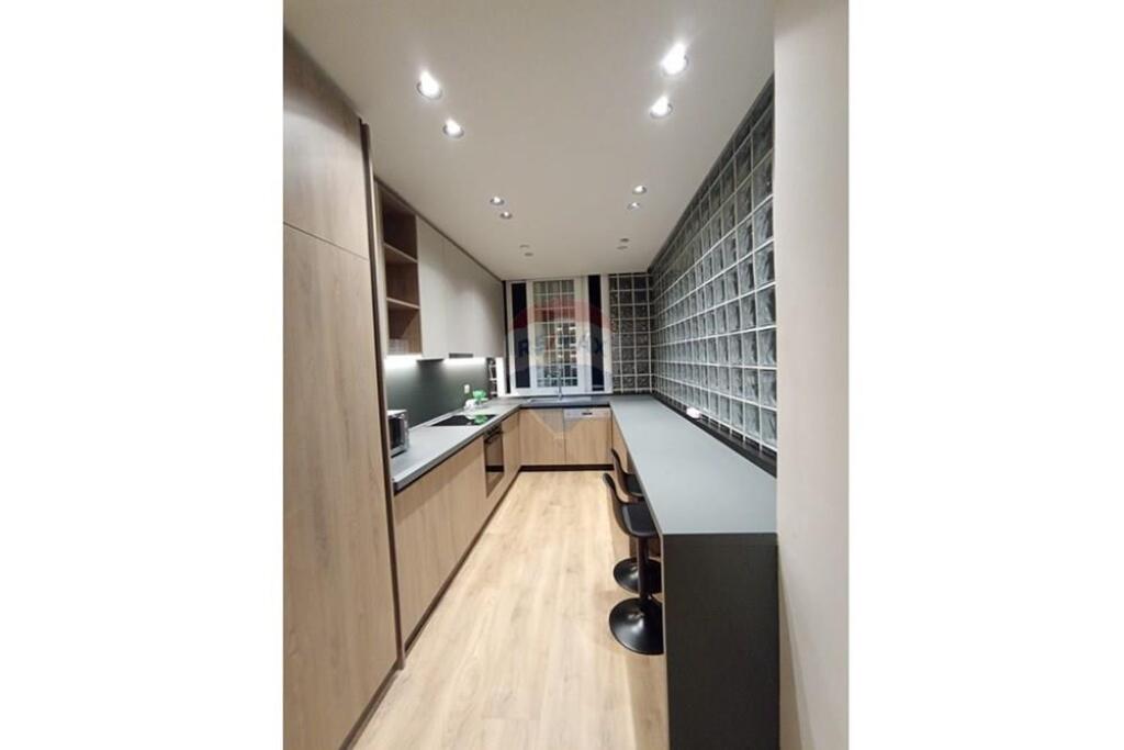 Appartamento 3+1 in affitto in via Kavaja