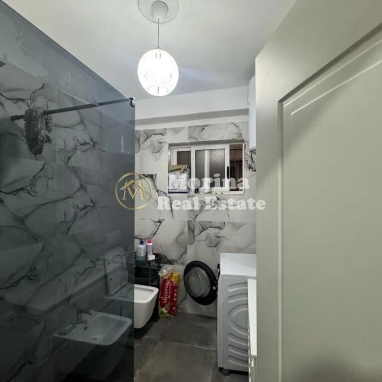 Shitet Apartament 2+1, Porcelan, 155,000 Euro.